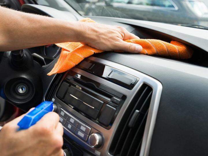 GARAGE KMS, implanté à Clapiers, près de Crès, pour prendre soin de votre voiture.